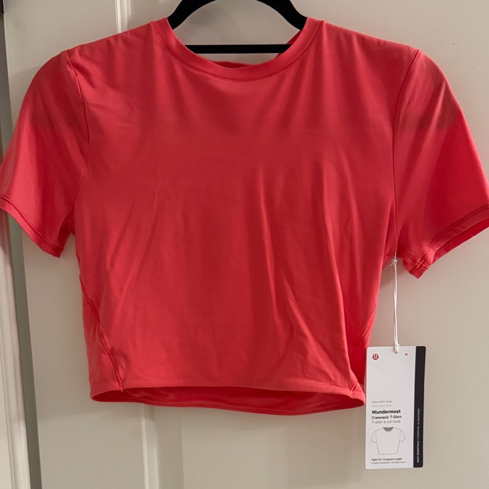 Lululemon crop top size M